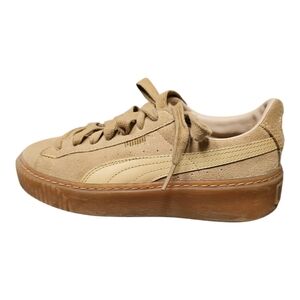 Puma  Women's Suede Tan Platform Core Fashion Sneakers Women's 5